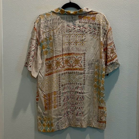 Pull & Bear Men's Boho Button Down - Picture 6 of 6